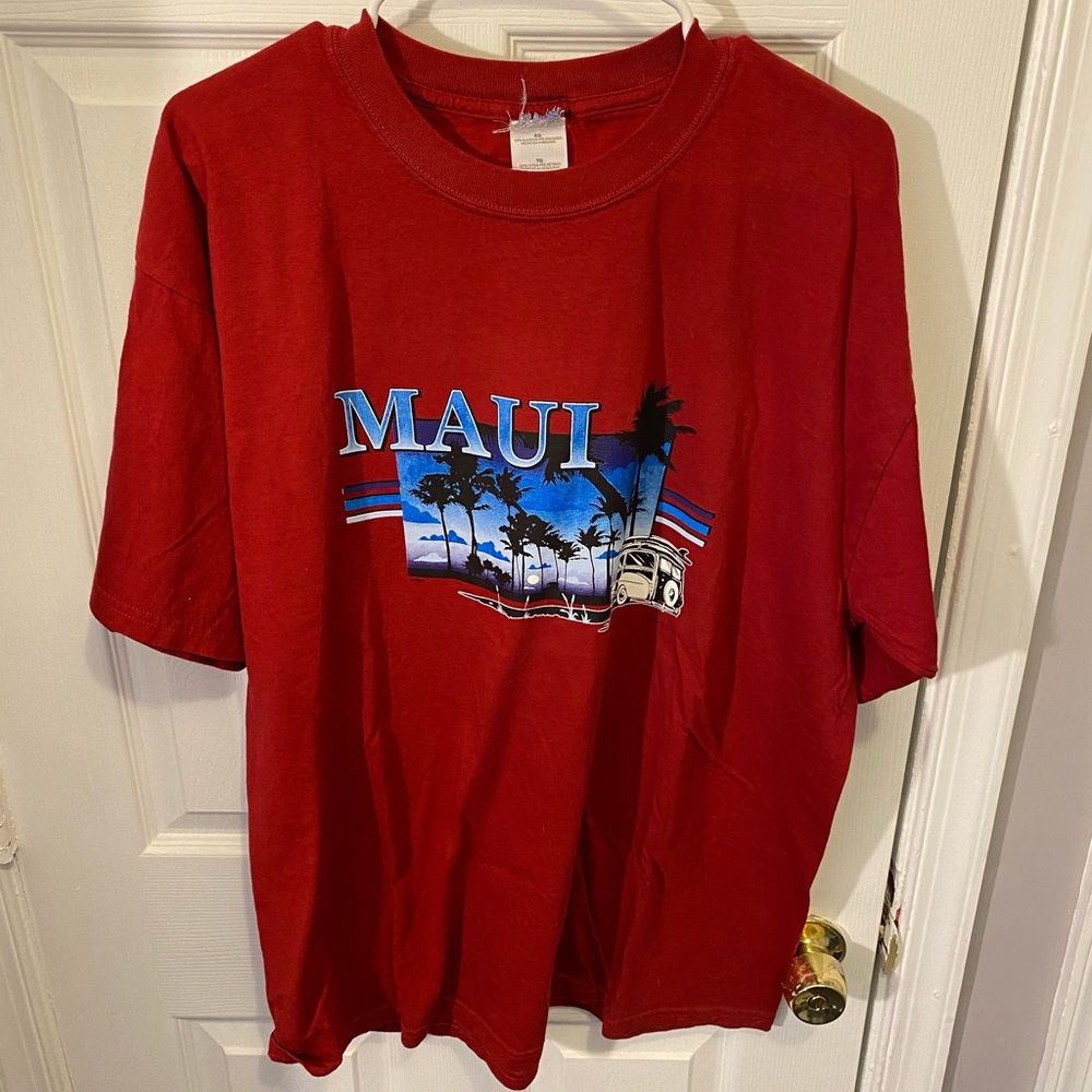 Vintage Maui Beach t shirt size XL red by fruit of the loom